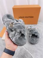 LV Slippers 35-41 (34)