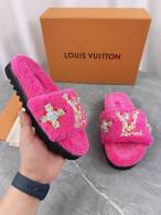 LV Slippers 35-41 (29)