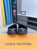 LV Slippers 38-44 (20)