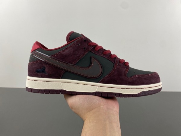 Authentic Riot Skateshop x Nike SB Dunk Low