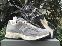 Authentic New Balance M2002RNM