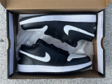Authentic Air Jordan 1 Low GS Black/White
