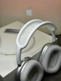 AirPods Max (1)