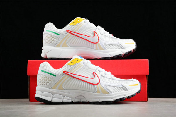 Nike Zoom Vomero 5 Women Shoes (9)