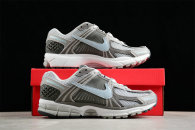 Nike Zoom Vomero 5 Shoes (24)