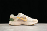 Nike Zoom Vomero 5 Shoes (5)
