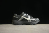 Nike Zoom Vomero 5 Shoes (16)