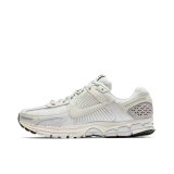 Nike Zoom Vomero 5 Women Shoes (23)