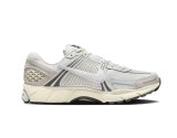 Nike Zoom Vomero 5 Shoes (20)