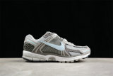 Nike Zoom Vomero 5 Shoes (24)