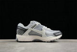 Nike Zoom Vomero 5 Women Shoes (10)