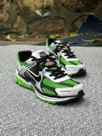 Nike Zoom Vomero 5 Shoes (26)