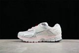 Nike Zoom Vomero 5 Women Shoes (26)