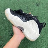 Nike Air Foamposite One (3)