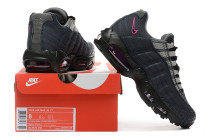 Nike Air Max 95 Shoes (45) Nike Air Max 95 Shoes (45)