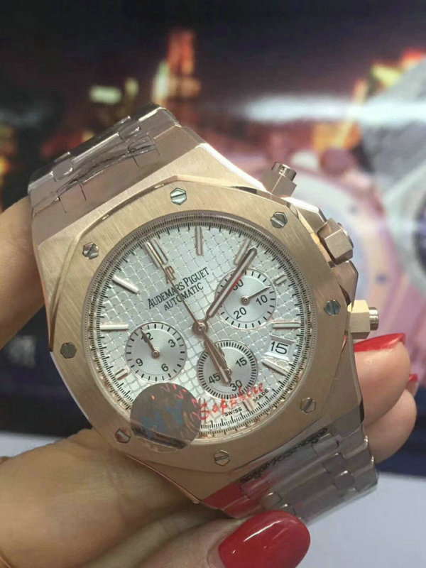 AP watches (110)