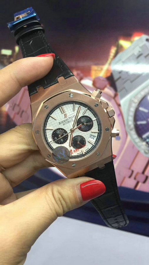 AP watches (172)