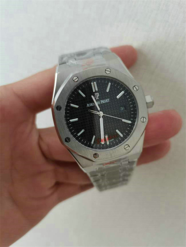 AP watches (175)