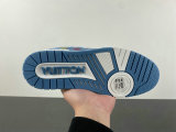 LV SNEAKERS (74)