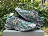 Authentic New Balance U9060RZM