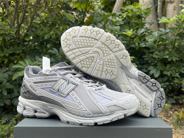 Authentic New Balance U1906RNY