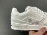 LV SNEAKERS (76)