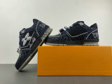 LV SNEAKERS (79)