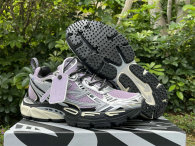 OFF-WHITE SNEAKERS (66)