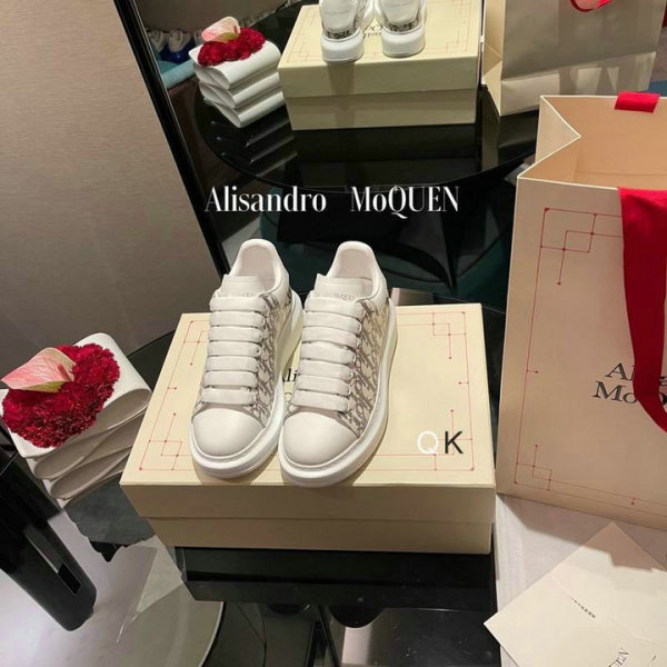 Alexander McQueen Shoes 34-45 (220)