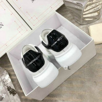 Alexander McQueen Shoes 34-45 (250) Alexander McQueen Shoes 34-45 (250)
