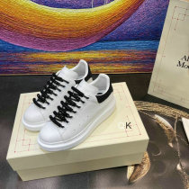 Alexander McQueen Shoes 34-45 (225) Alexander McQueen Shoes 34-45 (225)