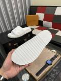 LV Slippers 38-44 (28)