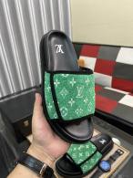 LV Slippers 38-44 (23)