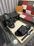 LV Slippers 38-44 (44)