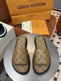 LV Slippers 38-46 (9)