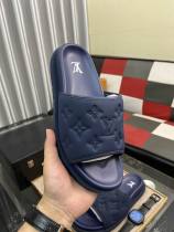 LV Slippers 38-44 (30)
