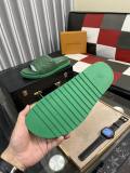LV Slippers 38-44 (31)