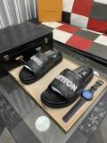 LV Slippers 38-44 (52)