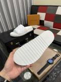 LV Slippers 38-44 (51)