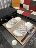 LV Slippers 38-44 (56)