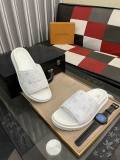 LV Slippers 38-44 (51)
