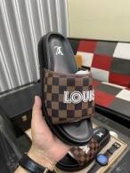 LV Slippers 38-44 (55)
