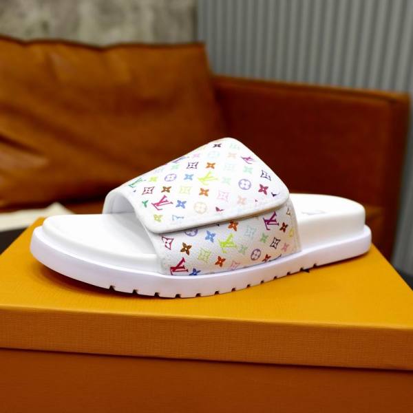 LV Slippers 38-45 (2)
