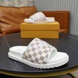 LV Slippers 38-45 (30)