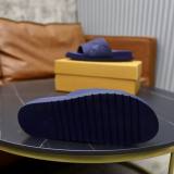 LV Slippers 38-45 (46)