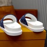 LV Slippers 38-45 (36)