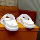 LV Slippers 38-45 (15)