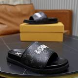 LV Slippers 38-45 (34)