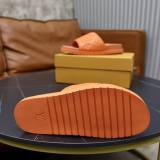 LV Slippers 38-45 (41)