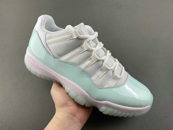 Authentic Air Jordan 11 Low “Igloo”